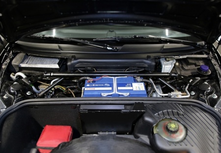 barre anti-rapprochement avant CARBONE pour Porsche 996 et Boxster