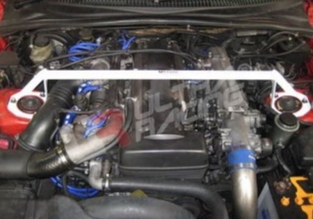 barre anti-rapprochement avant sup&eacute;rieure Toyota Supra mk4