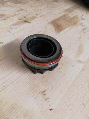 But�e d\'embrayage SACHS pour BMW 320i / 325i E36