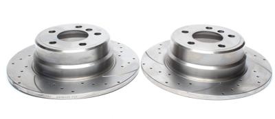 Disques arri�re rainur�s per��s pour BMW X5 (E53)