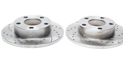 Disques de frein arri�re rainur�s per��s 245x9,9 pour Audi A4 / Vw passat