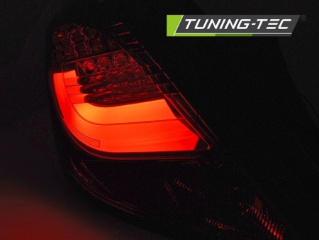 Feux arri&egrave;re design avec barre LED Opel Corsa D