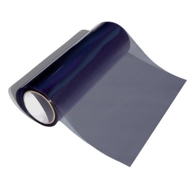 Film translucide teint� noir pour phares / feux stop