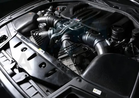 Kit d\'admission carbone ARMASPEED pour BMW M5 F10 / M6 F12 F13