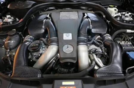 Kit d\'admission carbone ARMASPEED pour Mercedes CLS 63 AMG W218