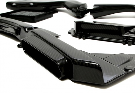 Kit d\'admission directe carbone pour Mecredes C43 AMG / GLC 43 AMG