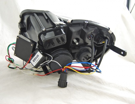 Phares avant &agrave; fond noir Alfa Romeo Mito