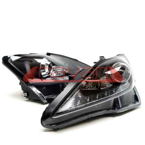 Phares avant � fond noir avec clignotants s�quentiels Lexus IS220d IS250 IS350