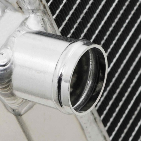 Radiateur en alu Land Rover Defender + Discovery 300 TDI