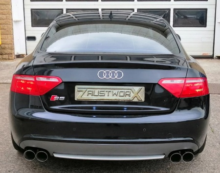 Suppression de silencieux arri&egrave;re inox Audi S5 B8 4,2l V8