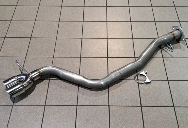 Suppression de silencieux arri�re inox BMW 135i E82 E88
