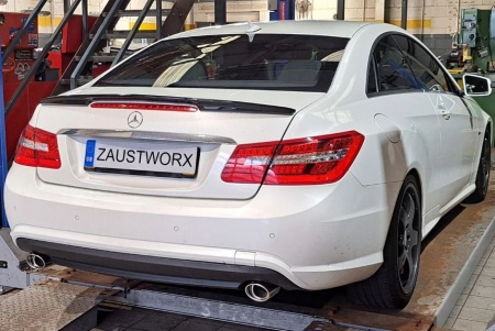 Suppression de silencieux arri&egrave;re inox Mercedes Classe E 350 CDI C207